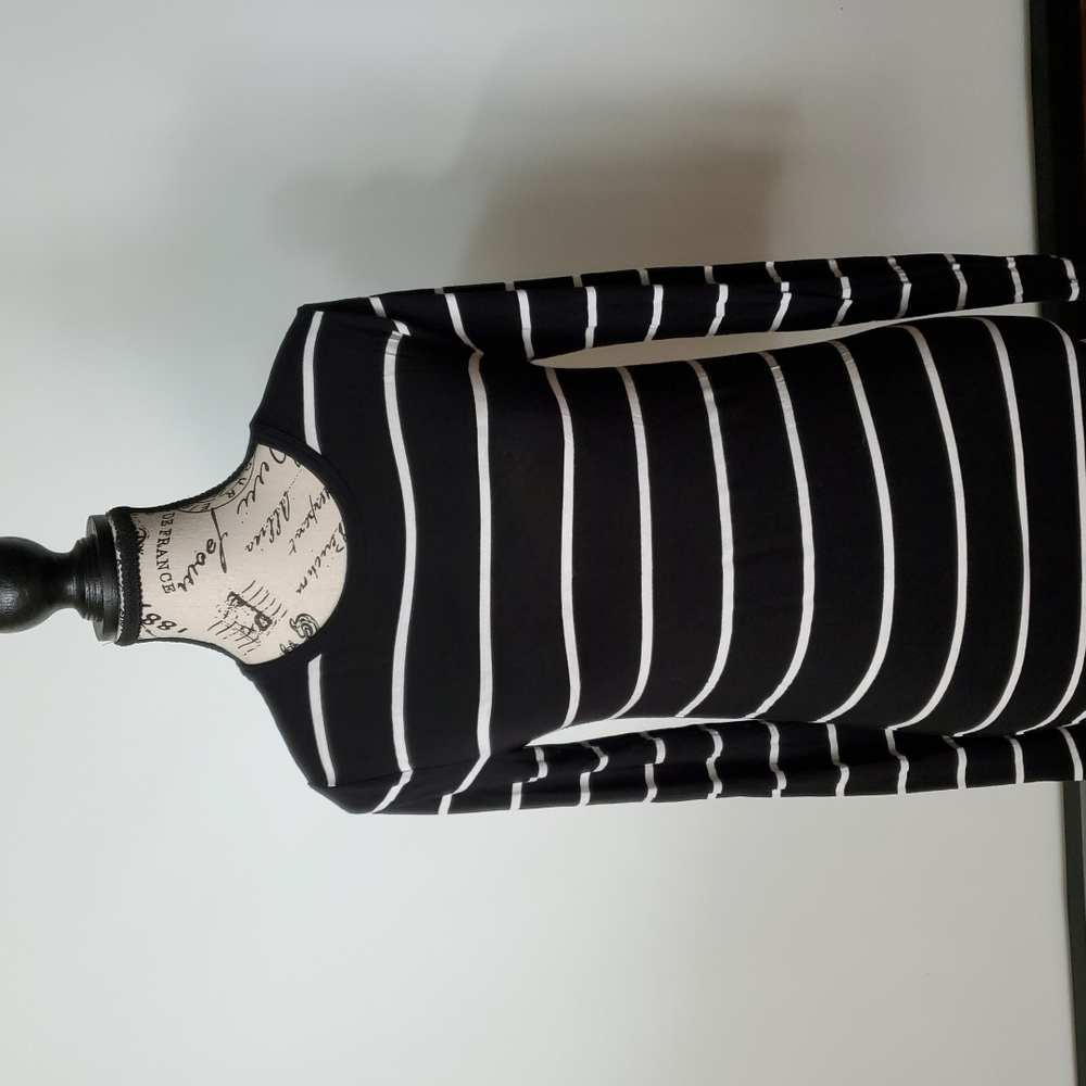 Black and White Striped Long Sleeve Top